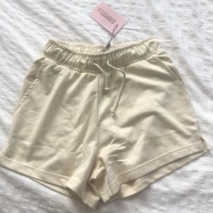 Light yellow/ off white shorts